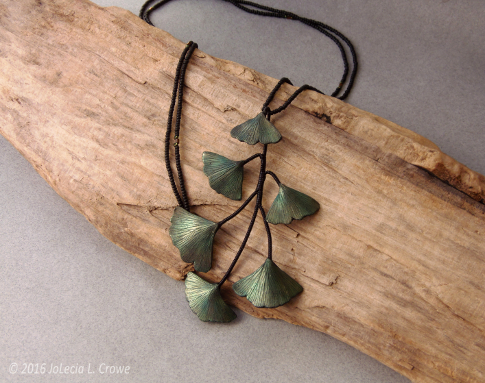 Metallic green ginkgo