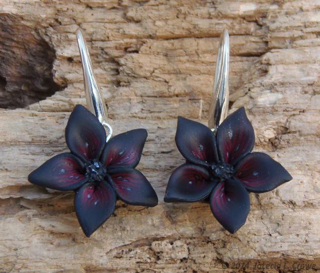 Night lilies series - earrings